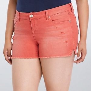 Torrid Red wash Denim shorts size 26 FINAL PRICE